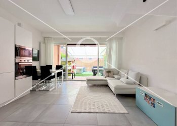 Foto 2 - Villa a Schiera Via Ugo Foscolo
 
40, Loano - foto 2