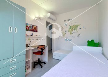 Foto 33 - Villa a Schiera Via Ugo Foscolo
 
40, Loano - foto 33