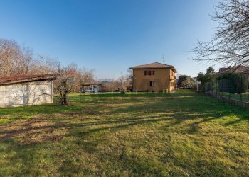 Giardino - Independent house Via XXV Aprile
 
4, Albizzate - photo 8
