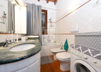 Foto 12 - Trilocale Località Sermana
 
1, Peschiera del Garda - foto 12