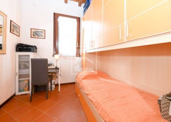 Foto 14 - Trilocale Località Sermana
 
1, Peschiera del Garda - foto 14