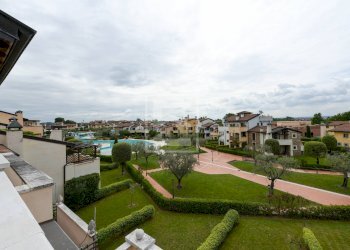 Foto 18 - Trilocale Località Sermana
 
1, Peschiera del Garda - foto 18