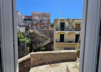 Edificio all\'aperto - Three-room apartment Via Gian Battista Vico
 
133, Ischia - photo 8