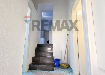Scale - Three-room apartment Via Gian Battista Vico
 
133, Ischia - photo 10