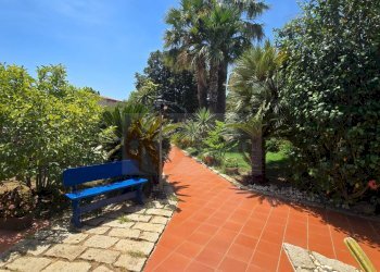 Foto 2 - Villa Via Luigi Einaudi
 
1, Iglesias - photo 2
