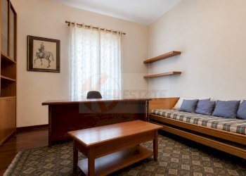 Foto 17 - Villa Via Luigi Einaudi
 
1, Iglesias - photo 17