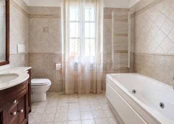 Foto 18 - Villa Via Luigi Einaudi
 
1, Iglesias - photo 18