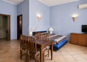 Foto 23 - Villa Via Luigi Einaudi
 
1, Iglesias - photo 23