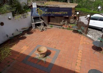 terrazzo - Villa Ippocrate, Terni - photo 18