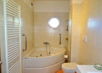 bagno - Four-room apartment xx settembre, Terni - photo 16