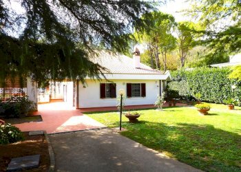 facciata - Independent house Ippocrate, Terni - photo 4