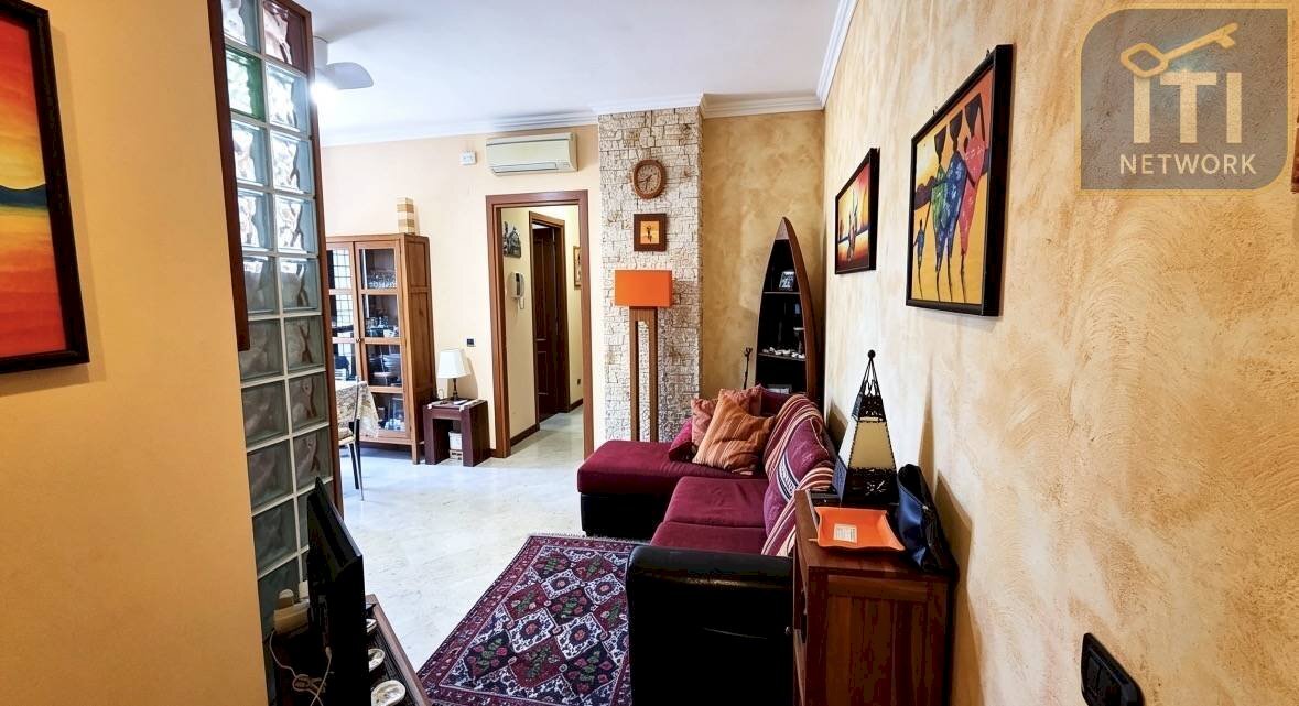 Foto 3 - Three-room apartment Via Isole Del Capo Verde
 
99, Roma - photo 3