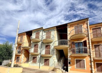Foto 1 - Trilocale via Oristano
 
9, Valledoria - foto 1