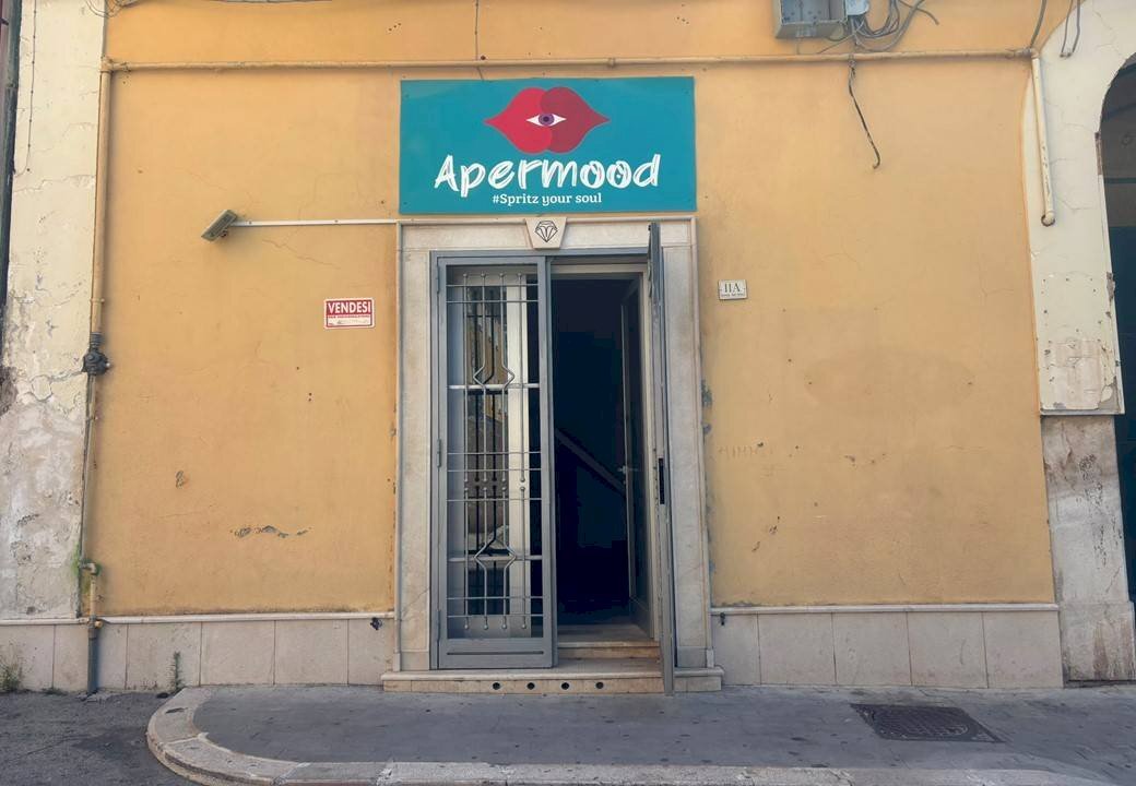 Foto 2 - Commercial Premises Piazza Sant'Anna
11 A, Caserta - photo 2