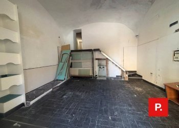 Foto 5 - Commercial Premises Piazza Sant'Anna
11 A, Caserta - photo 5