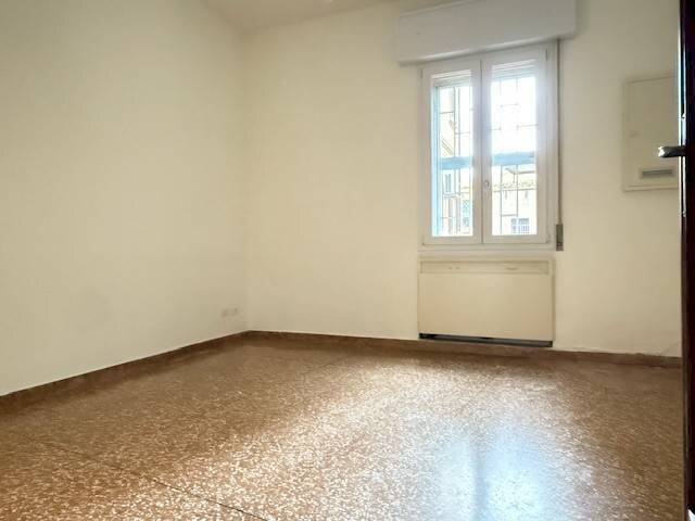 Soggiorno - Appartamento via del Cestello, 2, Bologna (zona Centro Storico) - foto 1