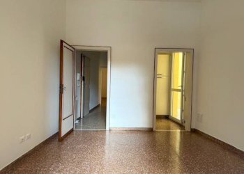 Salone - Two-room apartment via del Cestello, 2, Bologna (neighborhood Centro Storico) - photo 3