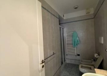 Bagno - Stabile - Palazzo via Gaspare Tagliacozzi, 20, Bologna (zona Colli) - foto 6