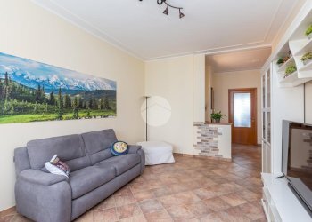 Three-room apartment Via Edmondo De Amicis, Collegno - photo 4