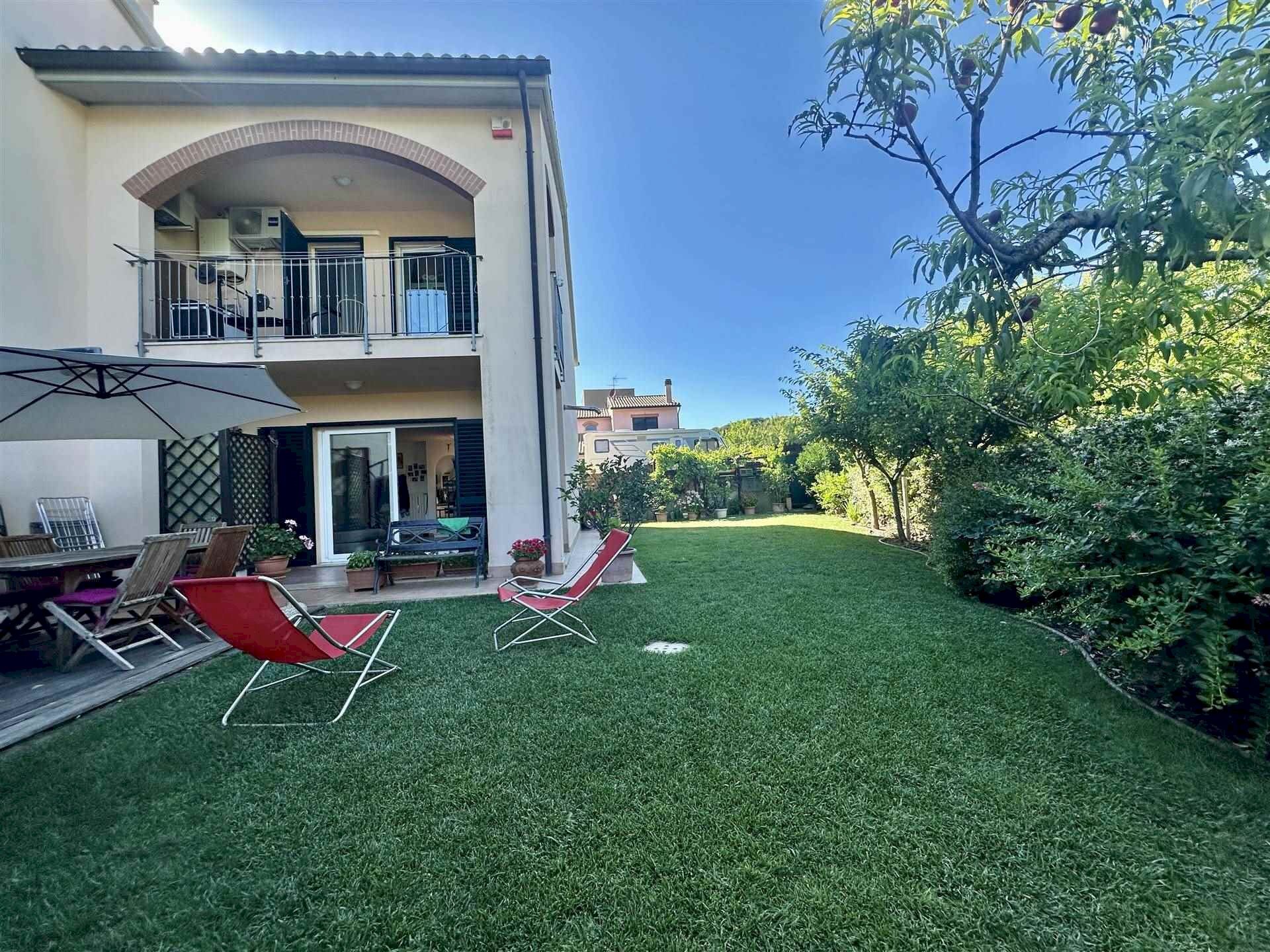 Terraced Villa Collesalvetti - photo 1