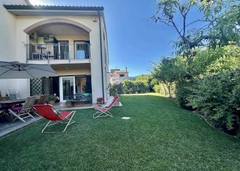 Terraced Villa Collesalvetti - photo 1