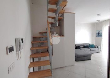 Four-room apartment Via antonio gramsci, Orbassano - photo 8