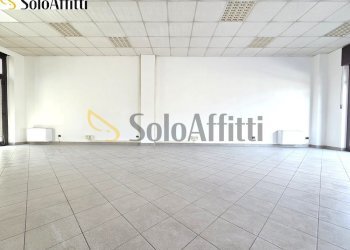 Open Space - Locale Commerciale Piazzale Colonnello Ubaldo Panceri 1, Varedo - foto 3