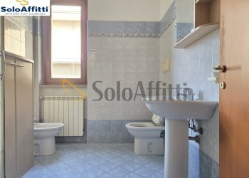 bagno con doccia.jpg - Two-room apartment Via Pace, Limbiate - photo 5