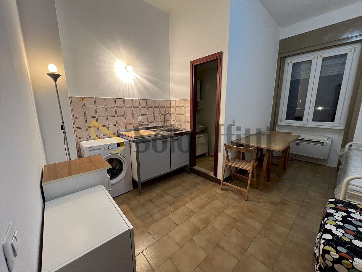 One-room apartment Via Ferrini 71, Pavia - photo 2
