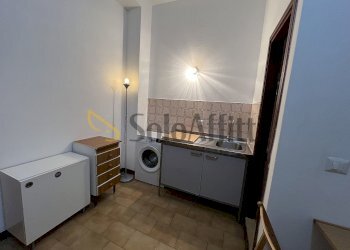 One-room apartment Via Ferrini 71, Pavia - photo 3