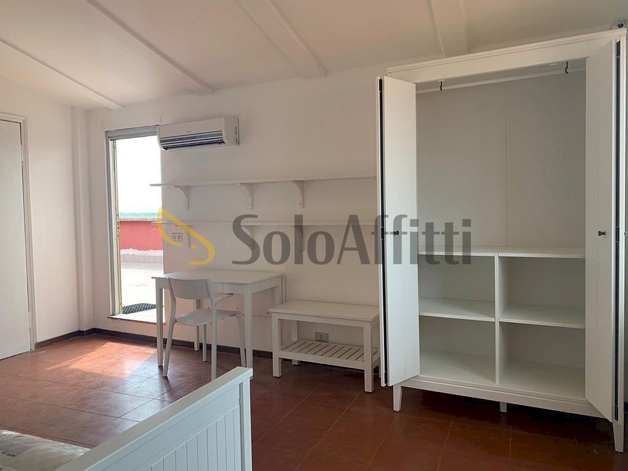 Two-room apartment Via Mario Pettenghi 9, Pavia - photo 1