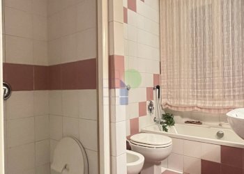 bagno - Appartamento Via Alfredo Catalani 20, Livorno - foto 17