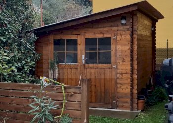 15_esternoRetro3_casetta_legno - Small Villa Massarosa - photo 5