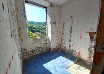9b - Porzione di casa Uscio - foto 12
