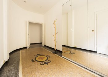 IMG_3553 - Appartamento Corso Magenta, Genova (zona Castelletto) - foto 1
