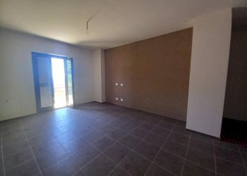 WhatsApp Image 2026-06-16 at 11.13.45 (1) - Two-room apartment Via Marcellina 29, San Polo dei Cavalieri - photo 6
