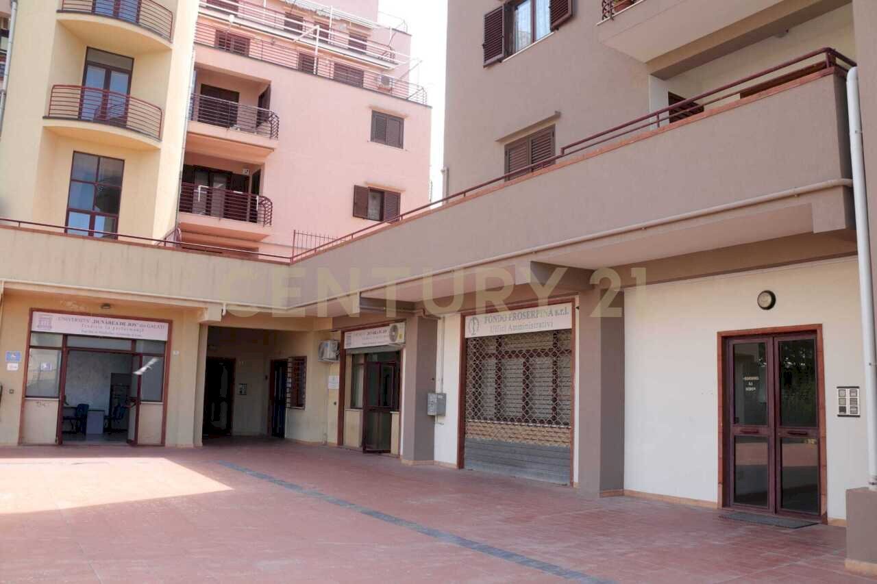 3 - Shopping Center Via Enrico Mattei 12, Enna - photo 3
