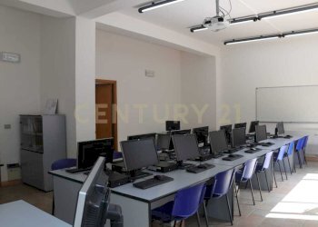 28 - Shopping Center Via Enrico Mattei 12, Enna - photo 28