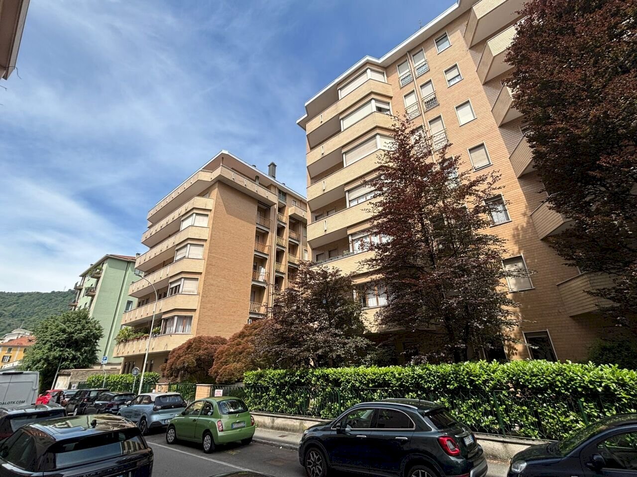 Contesto condominiale - Ufficio Via Morazzone Pier Francesco Mazzucchelli 21, Como - foto 3