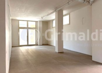 WhatsApp Image 2026-03-23 at 11.30.43 (22)_risulta - Show room via lepanto 0, Gallipoli - foto 7