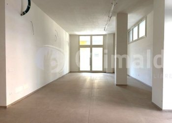 WhatsApp Image 2026-03-23 at 11.30.43 (25)_risulta - Show room via lepanto 0, Gallipoli - foto 8