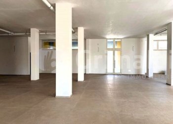 WhatsApp Image 2026-03-23 at 11.30.43 (7)_risultat - Show room via lepanto 0, Gallipoli - foto 10