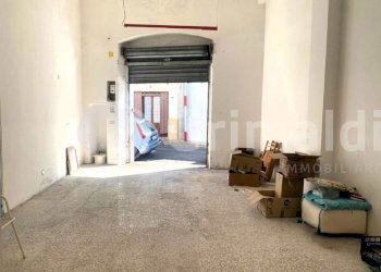 IMG-20250912-WA0014_risultato.jpg - Laboratorio via roma 208, Sannicola - foto 5