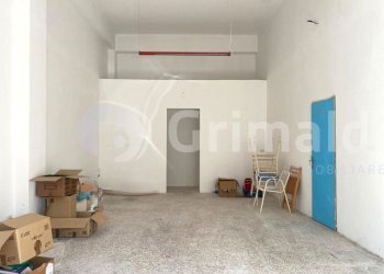 IMG-20250912-WA0019_risultato.jpg - Laboratorio via roma 0, Sannicola - foto 1