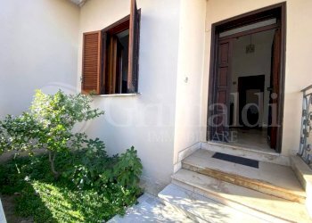 IMG-20250108-WA0045_risultato.jpg - Casa indipendente via megha 0, Galatone - foto 2