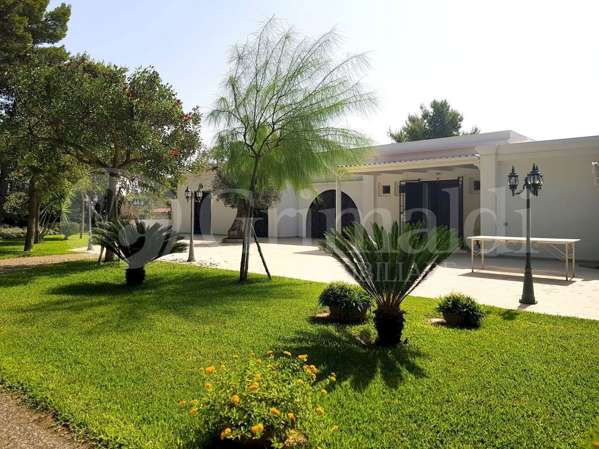 20230919_112659_risultato.jpg - Villa corso cesare vergine 0, Tuglie - foto 1