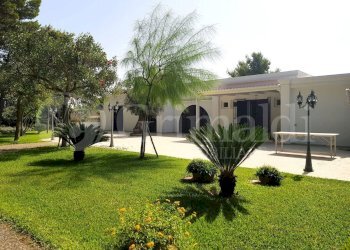 20230919_112659_risultato.jpg - Villa corso cesare vergine 0, Tuglie - foto 1