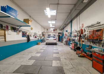 DJI_0134.jpg - Commercial Premises Via Magenta, Torino (neighborhood Crocetta) - photo 5