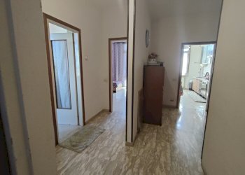 disimpegno - Quadrilocale Via Roma, Pieve Porto Morone - foto 6