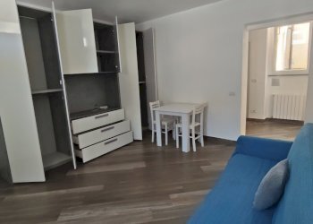 soggiorno - Two-room apartment Via Montebello 54, Stradella - photo 5